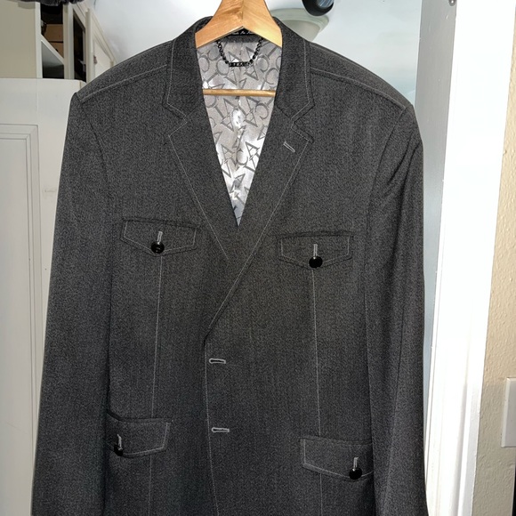 CAVI - Picture 2 of 4